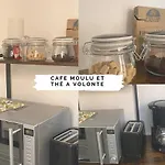 Le Petit Canal De Bourgogne : Joli Studio Au Centre Dijonnais